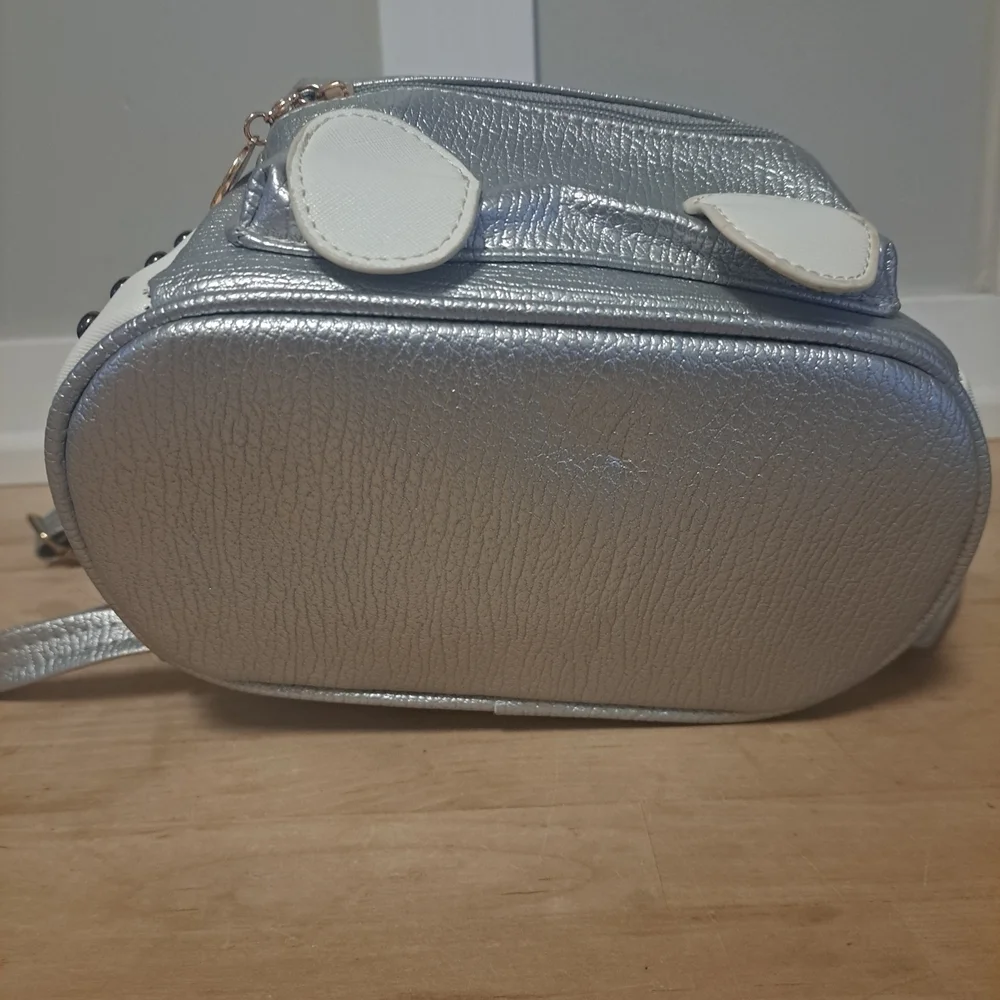 Bag Wizard Panda Mini Backpack – Silver Faux Leather with Studded Side Pockets